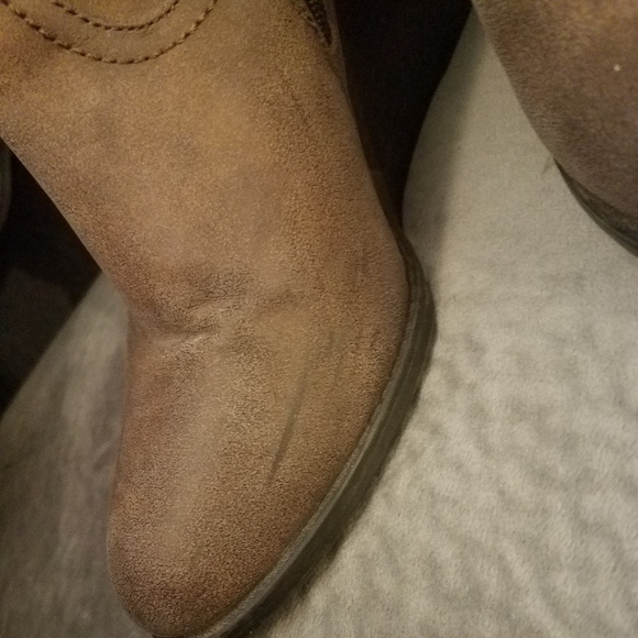 Size 8.5 Rampage "Lucy" boots - Picture 4 of 5